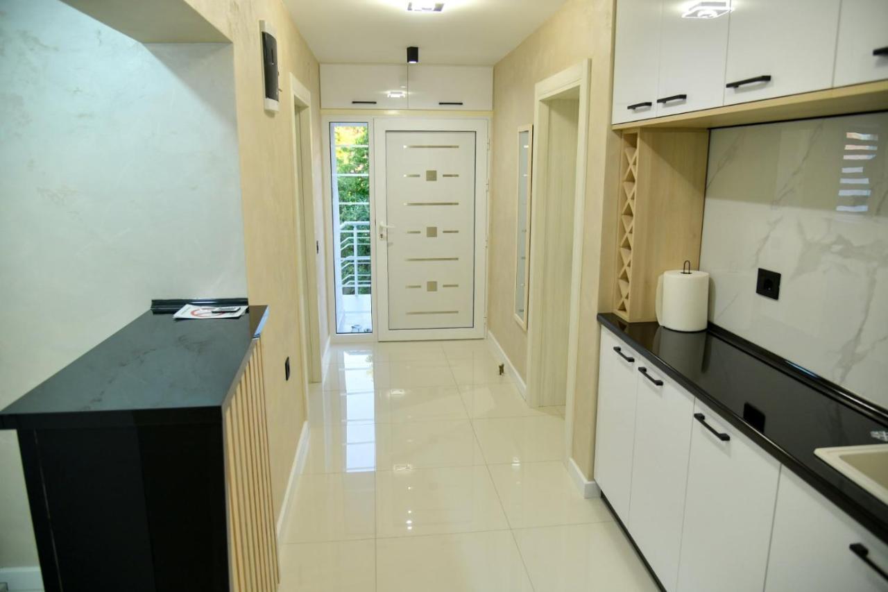 Pansion Eden Otel Ni Dış mekan fotoğraf